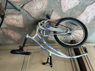 nice bike frame for kids /. good condition rim size 20”
