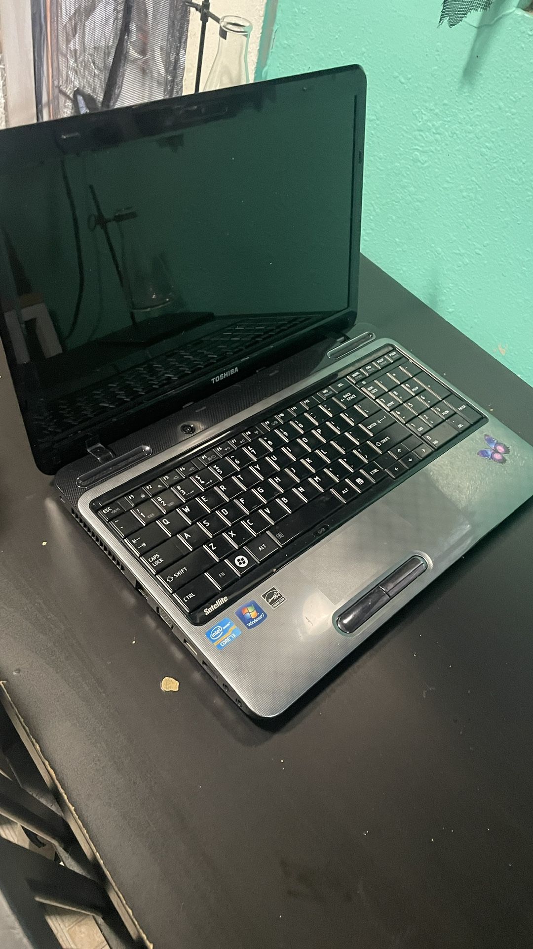 Toshiba Laptop FOR PARTS