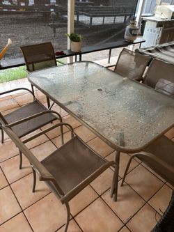 6 Chair Patio Table Set