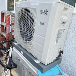 6 Unit, 3 Tone, Ac. Perfect condition.