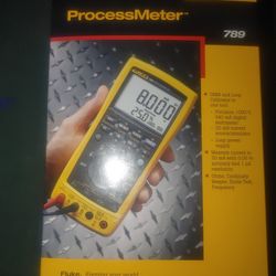 Fluke Process Meter (BRAND NEW)