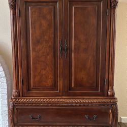Armoire
