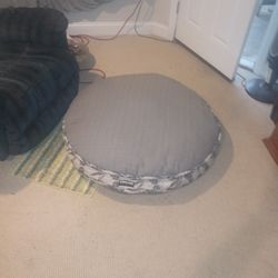 Dog Bed 