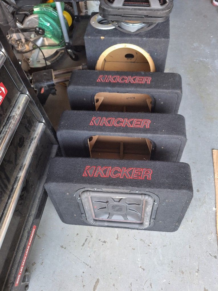 Kicker SoloBaric 12" Boxes.. Regular 12" Box