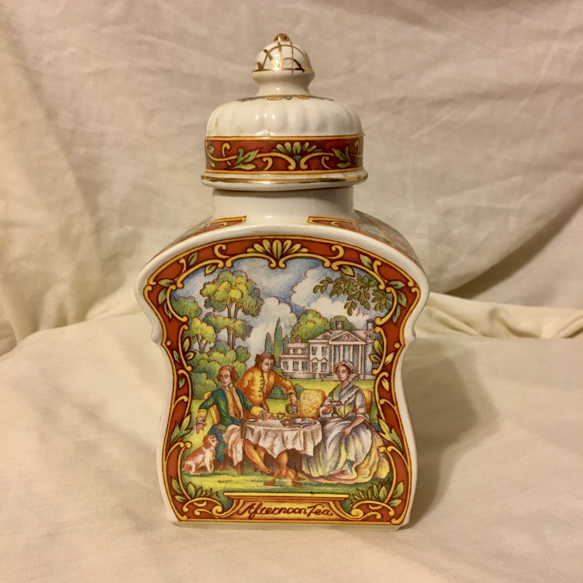Sadler Tea Caddy - The World of Tea