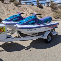 2" Yamaha Wave Adventures 2"Three Seaters1100cc And Trailer. Excellent Condition Had Them Detailed 🤑💰🤑💰🤑