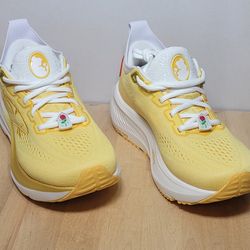 Brooks Run Disney Glycerin 23 Belle