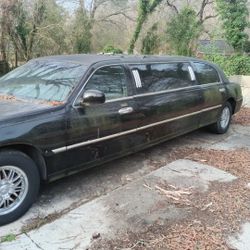 2000 Lincoln Limo Stretch 