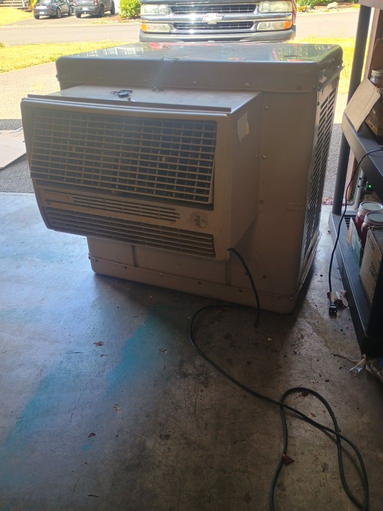 Evaporative Swamp Cooler Air Conditioner