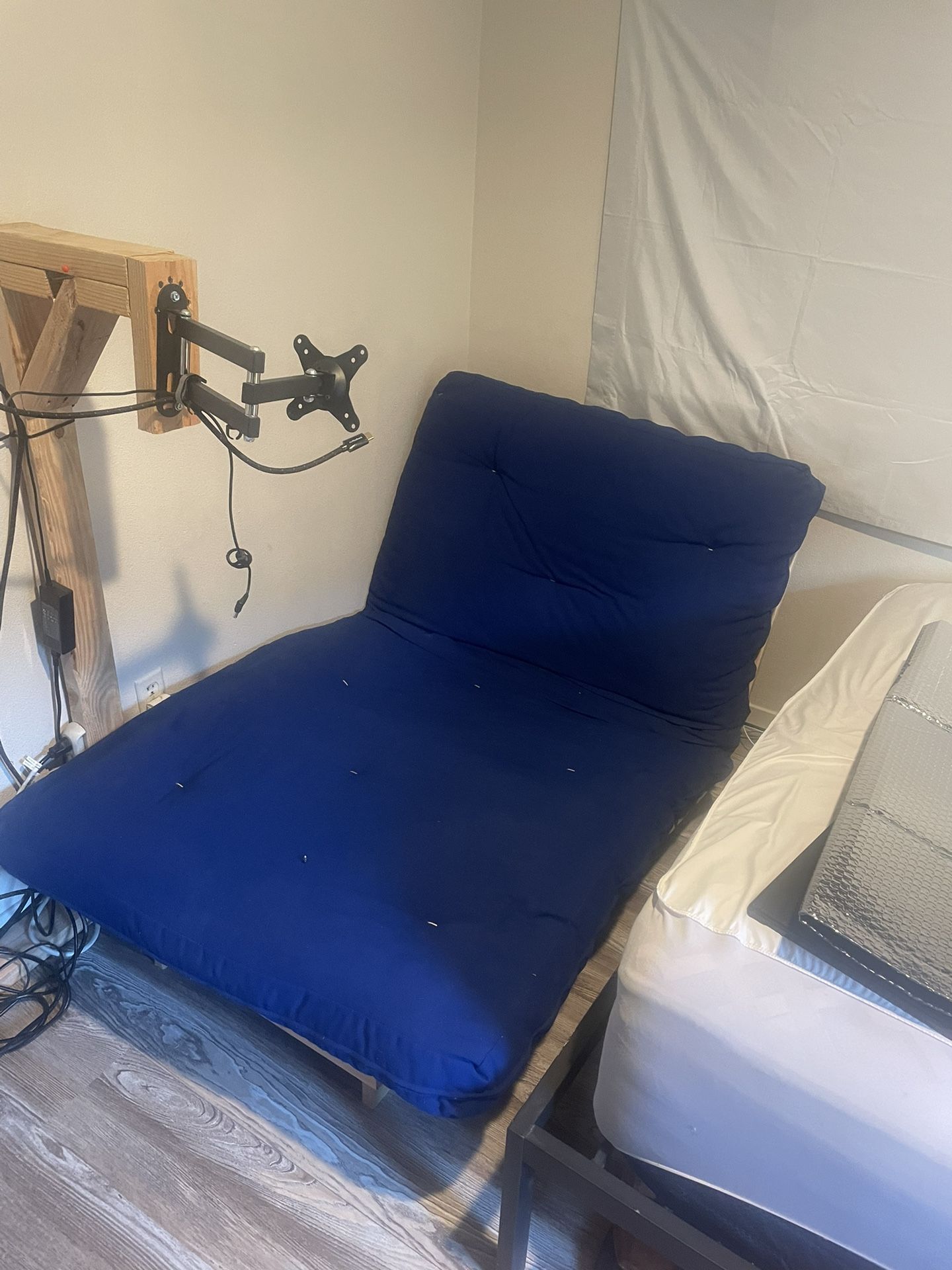 Reclining Futon