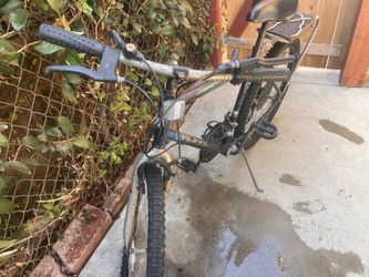 Huffy ATB 15-Speed Mountain Bike
