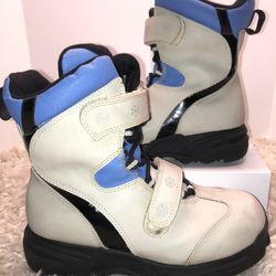 Trace Winter Snow Boots Size 8