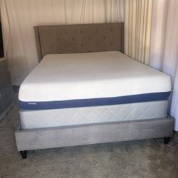 Cama Queen (Queen Size Bed)