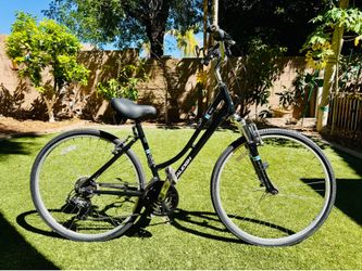 RALEIGH step-through hybrid bike