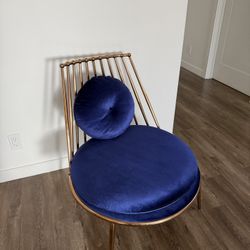 Velvet Chair