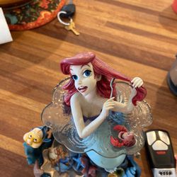 Disney The Little Mermaid Ariel & Flounder And Neptune Pin