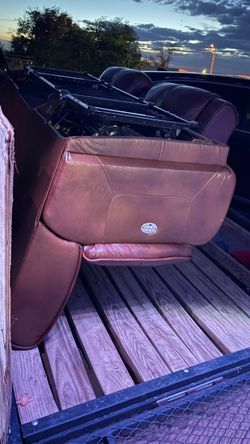RECLINERS SOFAS NEED GONE ASAP!!