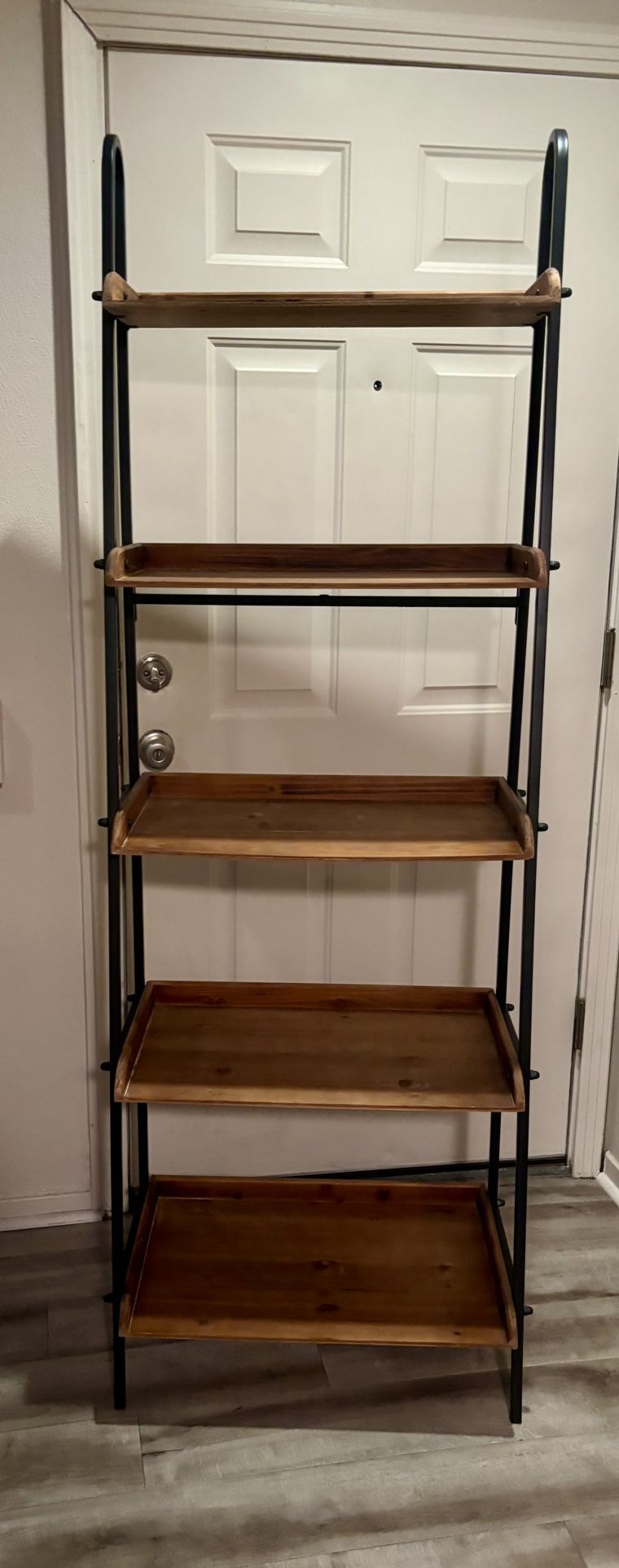 Shelving - Tiered Ladder Shelving