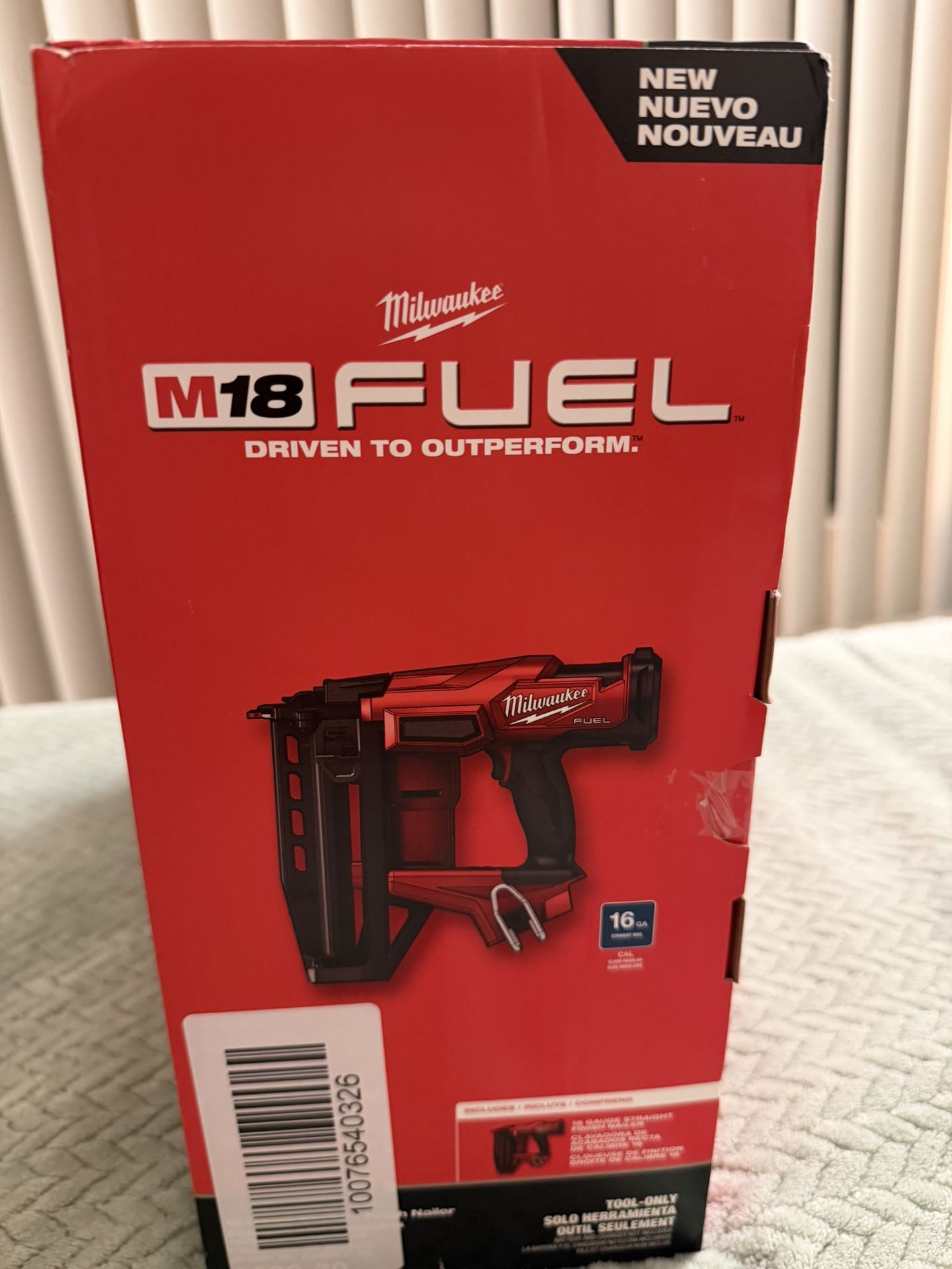 Milwaukee M18 FUEL 16GA Angled Finish Nailer (Tool-Only)
