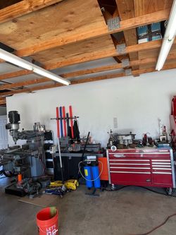 Logan lathe 2 hp  tree 2uv 5 hp with dro and 2uvr head