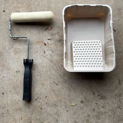 Paint Roller & Tray