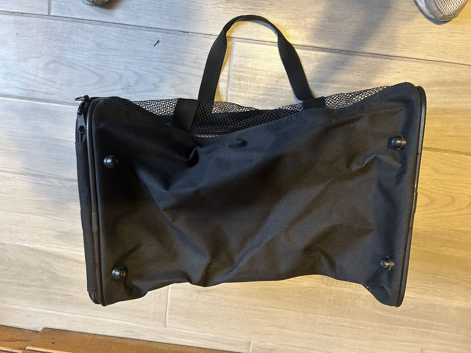 PETMATE Small Pet Carrier - Reduced