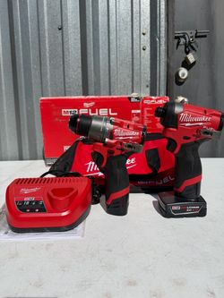 Milwaukee m12 fuel 2 tool combo kit