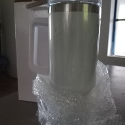 New White shinnery 40 Oz Tumblers For Hot Or Cold Price Per Each Have. 6