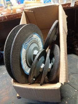 Grinding wheels