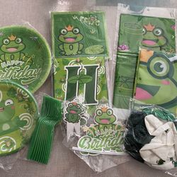 Frog Birthday Party Supplies, Includes a 5x3 Ft Backdrop