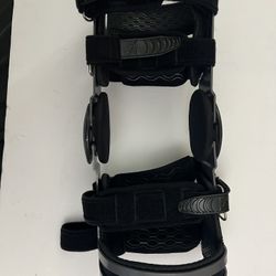 Knee Brace