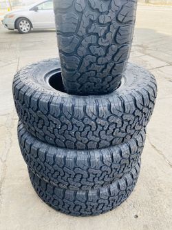 16” 4 new 265/70R16