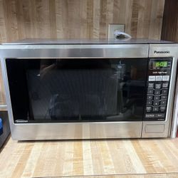 Panasonic Microwave Inverter
