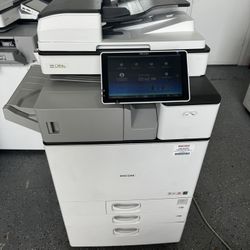Impresora Multifuncional Ricoh Full Color