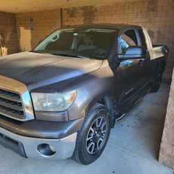 2013 Toyota Tundra V8