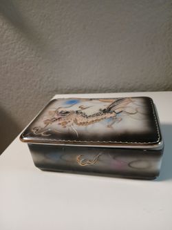Vintage dragon hand painted Moriage trinket box
