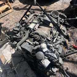 Mercedes-Benz C300 Engine Only