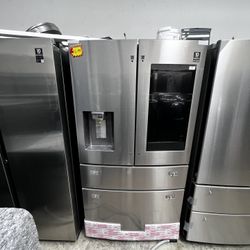 27.7 Cu Ft SAMSUNG TOUCH SCREEN REFRIGERATOR