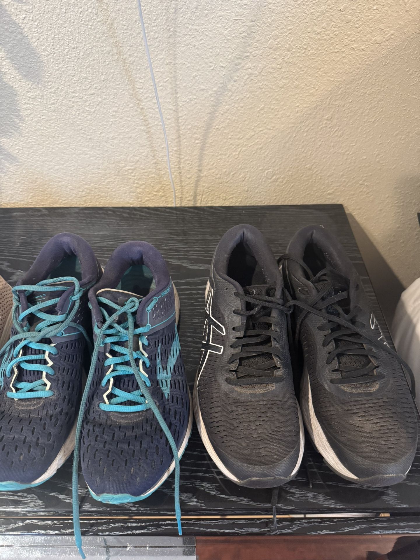 Women’s Size 8.5 - 10: Shoes – Brooks, ASICS, Flats, Heels – 7 Pairs