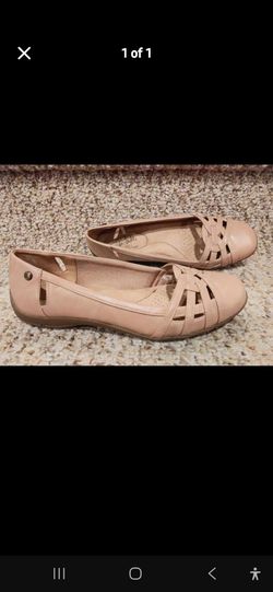 NEW Women's Size 7.5 WIDE Lifestride Shoes