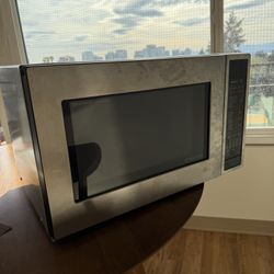FREE Microwave/convection oven