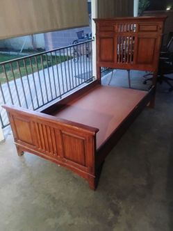 Twin bed frame