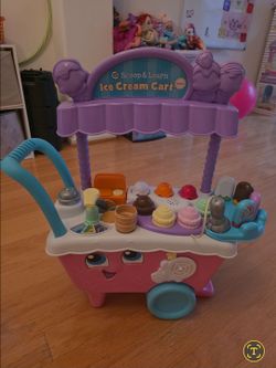 LeapFrog Scoop & Learn Ice Cream Cart. an interactive learning toy