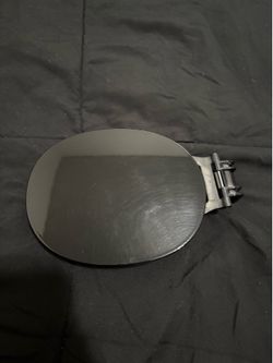 2008-2013 Infiniti G37 Coupe Gas Lid Fuel Door Cover Cap Gas Door Black