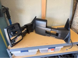 2017 Ford Expedition Towing Mirrors