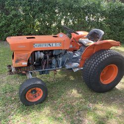 Tractor 