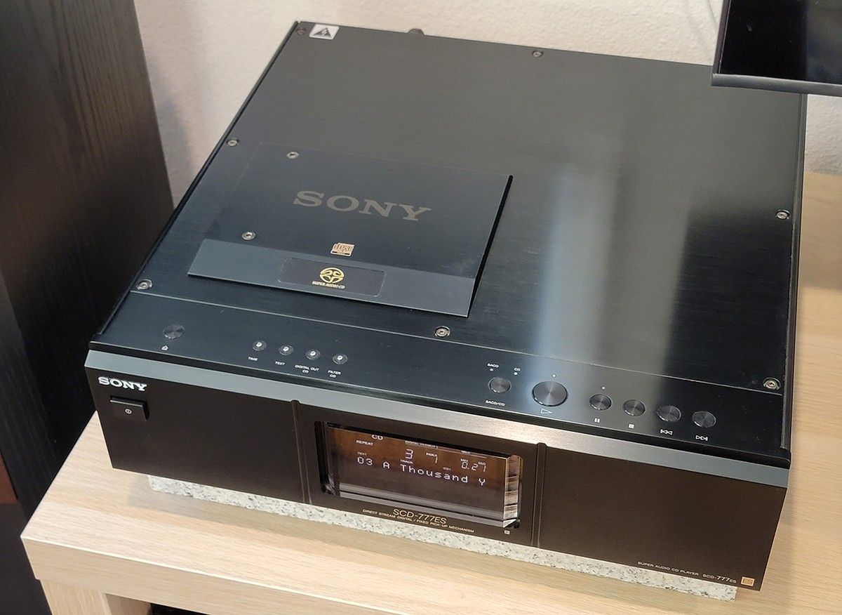 SONY SCD-777ES SACD Player