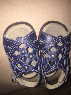Sandals for girl size 3 with orthopedic lash Valle Verde brand.