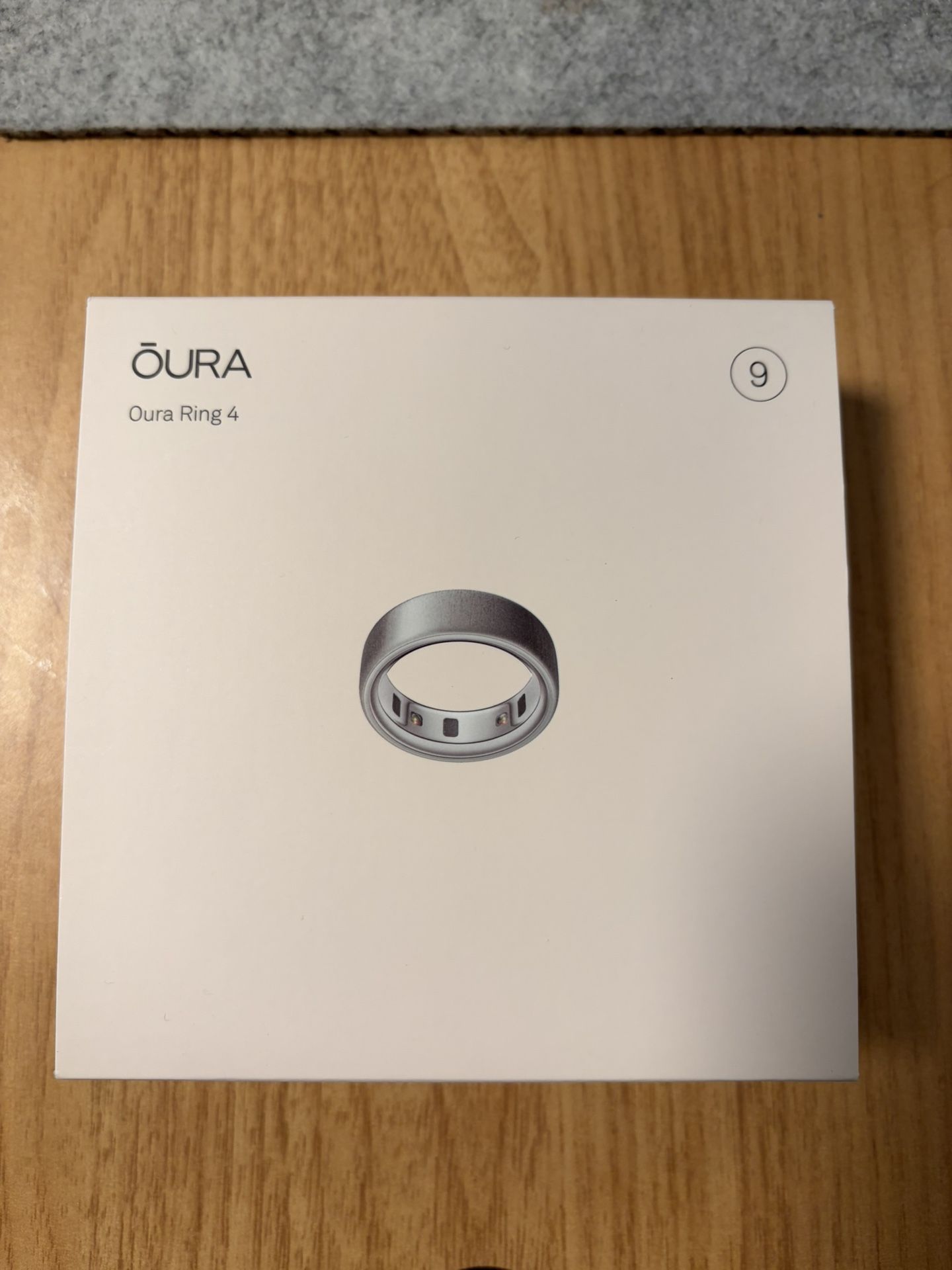 Oura Ring 4 - New - Brushed Silver - Size 9