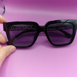 Fashion sunglasses from famous brands | High-end texture, brand new and unused